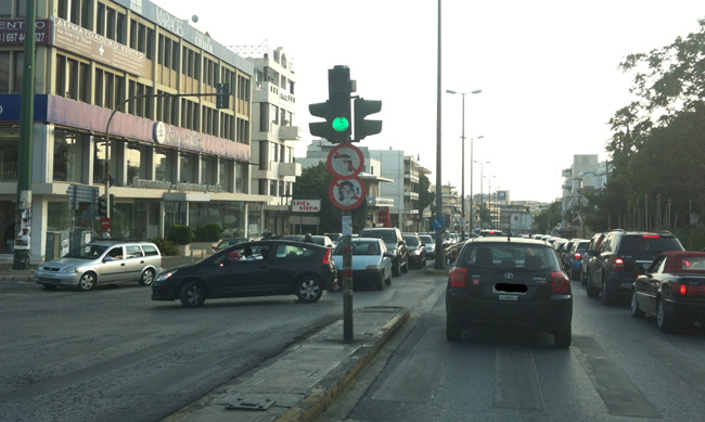 Τελικά αν το βάλεις στόχο το καταφέρνεις... Έστω και παράνομα!!!