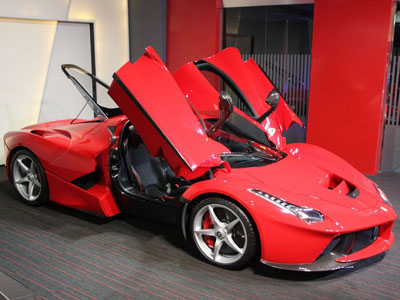 Πωλείται η πρώτη… μεταχειρισμένη Ferrari LaFerrari
