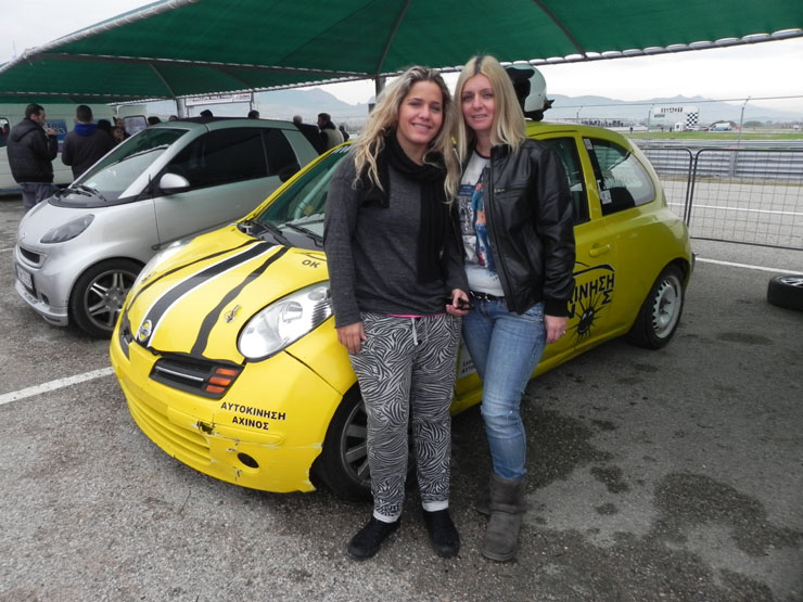 Η Γεωργία Μαυροπούλη (αριστερά) είναι κόρη του παλιού αγωνιζόμενου Θόδωρου Μαυροπούλη ενώ η Αργυρώ Βλαχοπούλου γυναίκα του αγωνιζόμενου Αλέξανδρου Ποτουρίδη....