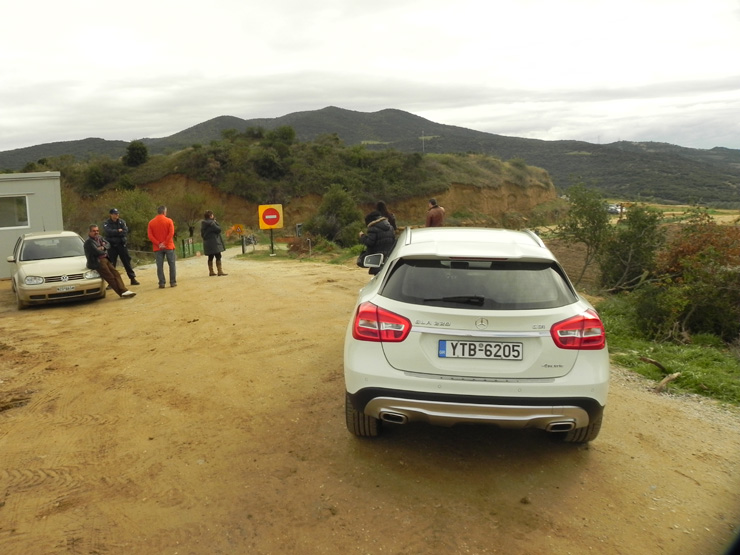 Η GLA 'απολαμβάνει' τον περίφημο λόφο Καστά...
