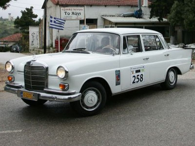 Η Mercedes στηρίζει το 11ο ιστορικό ράλι Ακρόπολις