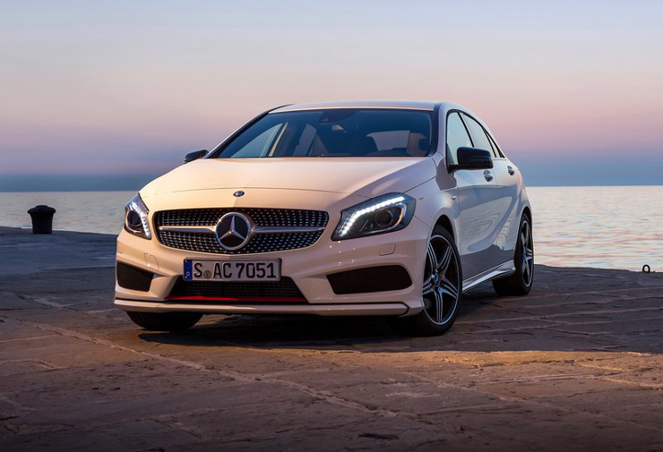 Η τελευταία γενιά A Class έπαιξε σημαντικό ρόλο στο να διαθέσει η Mercedes τόσα πολλά αυτοκίνητα στην Ελλάδα το 2014...