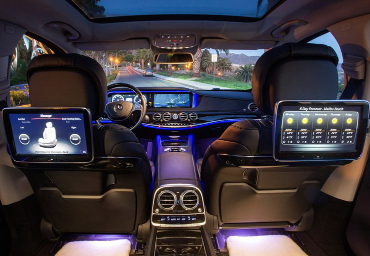 Αυτή την εικόνα έχουν οι πίσω επιβάτες...