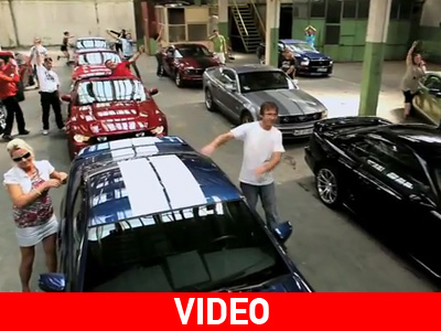 Έπαιξαν… μουσική χρησιμοποιώντας τα Mustang τους