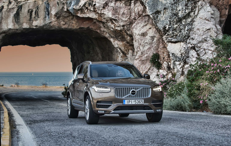 Το νέο Volvo XC90 ήδη κυκλοφορεί στην Ελλάδα...