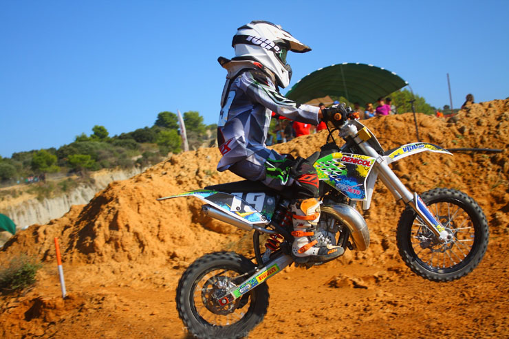 Με τέτοιες φωτογραφίες είναι σίγουρο πως οι συμμαθητές του θα ζηλεύουν!!!