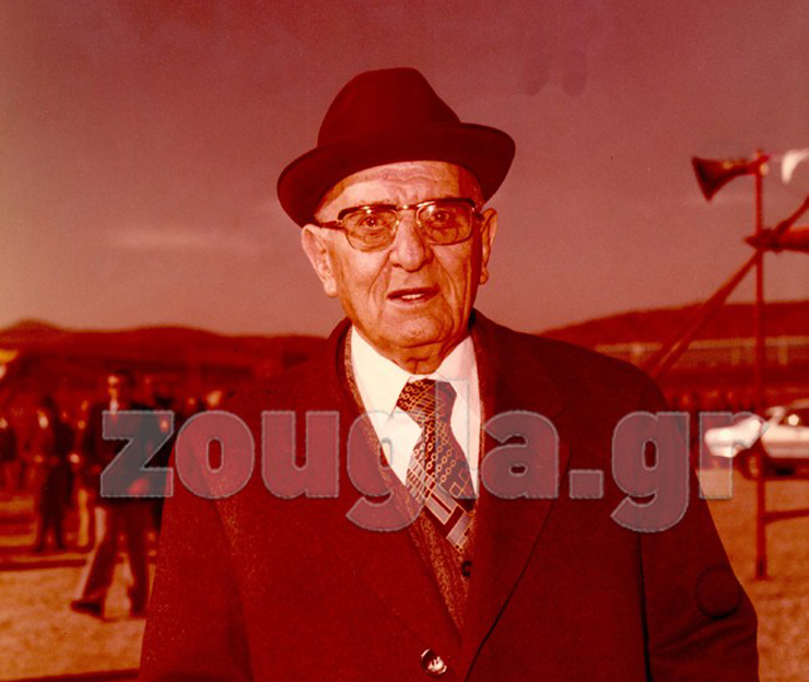 Ο αείμνηστος Νικόλας Θεοχαράκης... (από όπου και το όνομα Νικ. Ι. Θεοχαράκης)