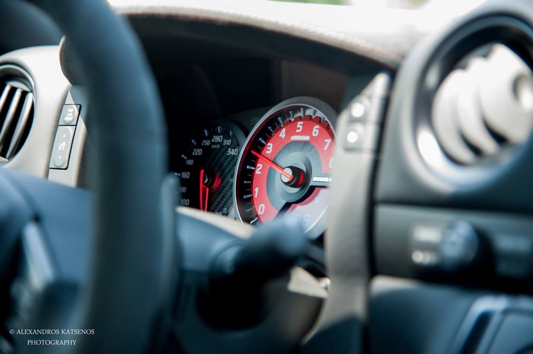 Άμα αρχίσει και ανεβαίνει ο δείκτης στο στροφόμετρο τότε αρχίζει το πάρτι!!!