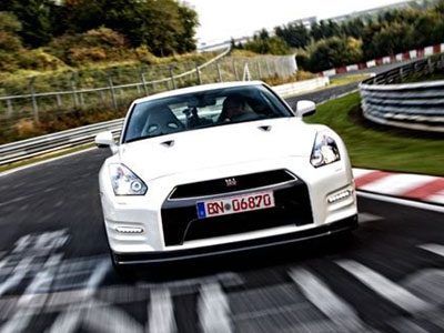 Το Nissan GT-R σε 24ωρο αγώνα αντοχής Το Nissan GT-R σε 24ωρο αγώνα αντοχής