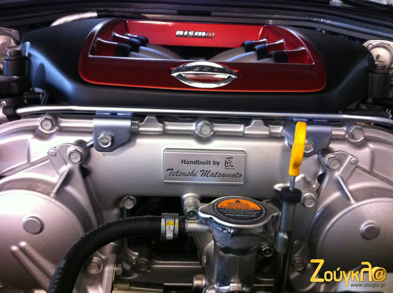 Το κάθε Nismo φέρει την υπογραφή του μηχανικού που έβαλε το χεράκι του για να γίνει ένα γνήσιο super car