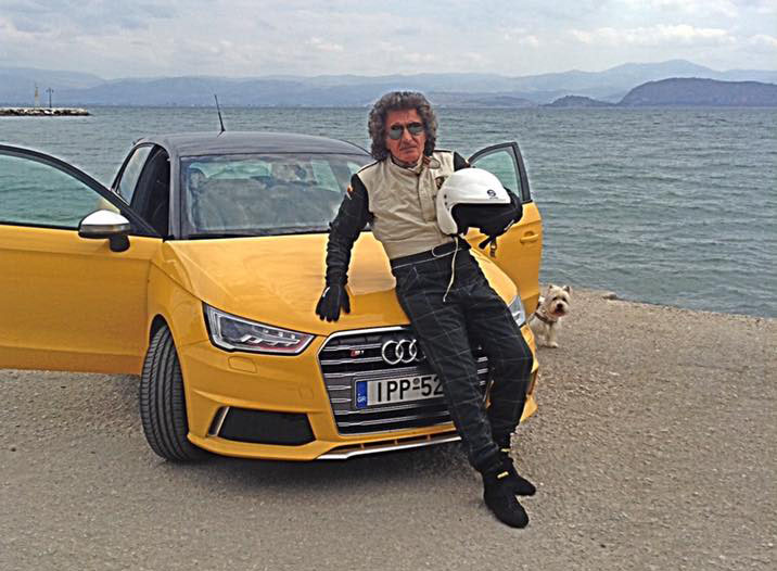 O Νικόλας Περατινός με τυο πιο γρήγορο μικρό της Audi με την ονομασία S1...