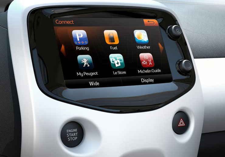 Η οθόνη αφής είναι κάτι που θα αρέσει σίγουρα σε οδηγό - συνοδηγό