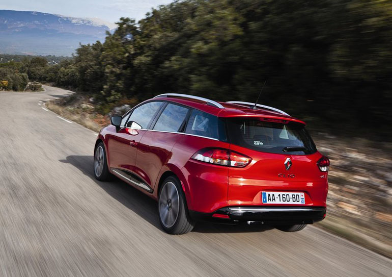 Η προσφορά ισχύει και για την έκδοση Sport Tourer