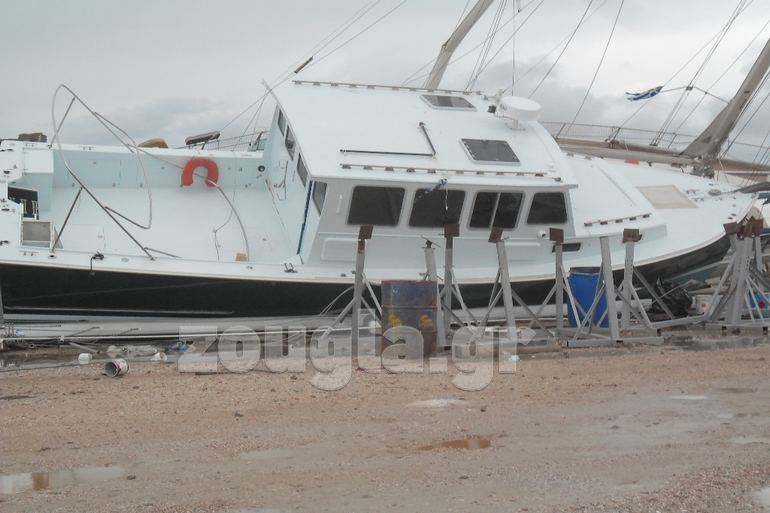 Τίποτα δεν γλίτωσε....