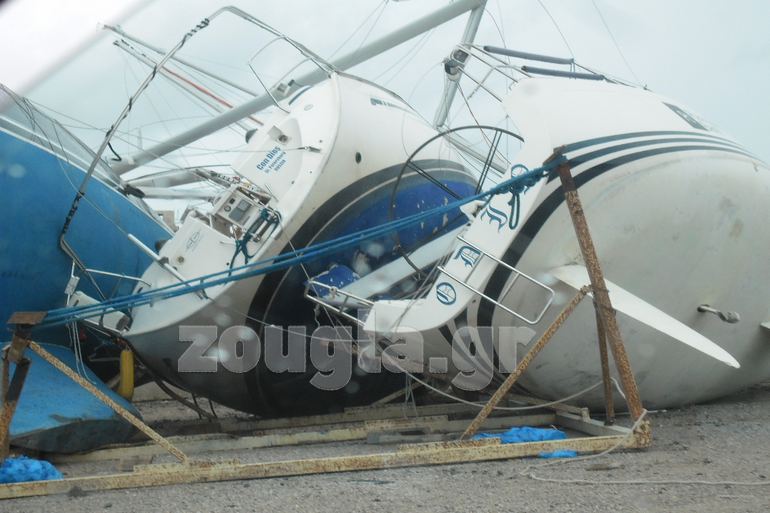 Οι ιδιοκτήτες που δεν είχαν ασφαλισμένα τα σκάφη τους θα δώσουν πολλά χρήματα για επισκευές...
