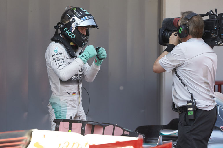 Την πρώτη του φετινή νίκη στην Formula 1 πανηγύρισε ο Nico Rosberg
