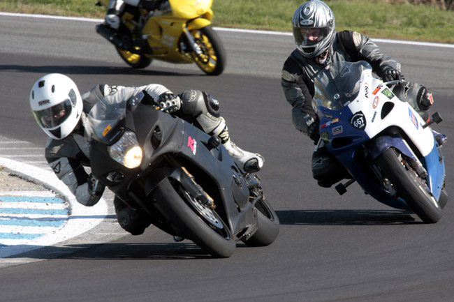 Η πίστα δείχνει να έχει στρώσει...