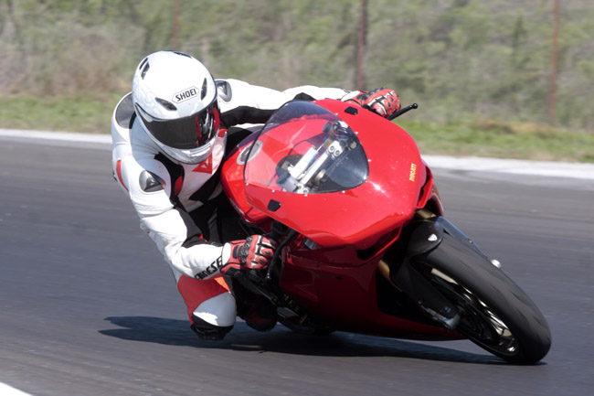 Αναβάτες από το εξωτερικό ήταν στο αυτοκινητοδρόμιο...