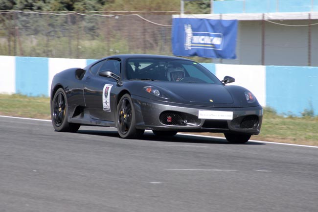 Της ταιριάζει απόλυτα: Θέλω να την βλέπω!!!!