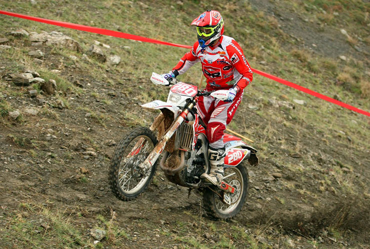 Με Honda CRF 450R κατέκτησε και τον φετινό τίτλο ο Βασίλης Σιαφαρίκας 