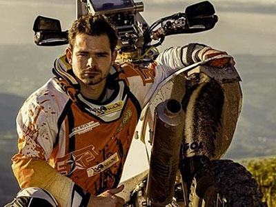 Σκοτώθηκε αναβάτης στο Dakar όταν συγκρούστηκε με περιπολικό!