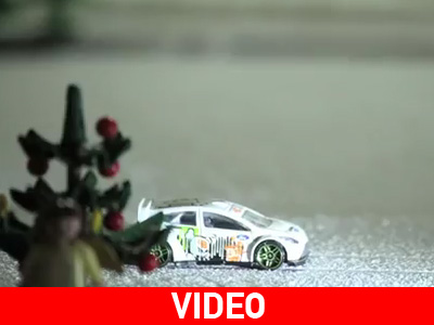 Χριστουγεννιάτικα… παντιλίκια με τη Ford Χριστουγεννιάτικα… παντιλίκια με τη Ford