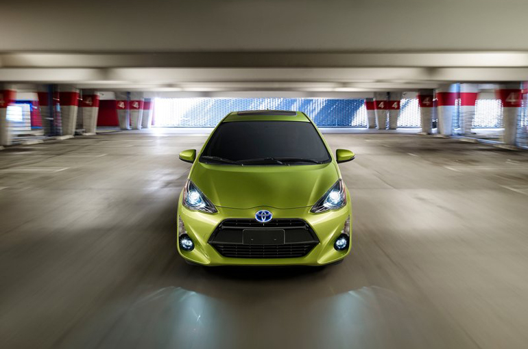 Το 2016 θα κάνει την εμφάνισή της η νέα γενιά του υβριδικού Prius...