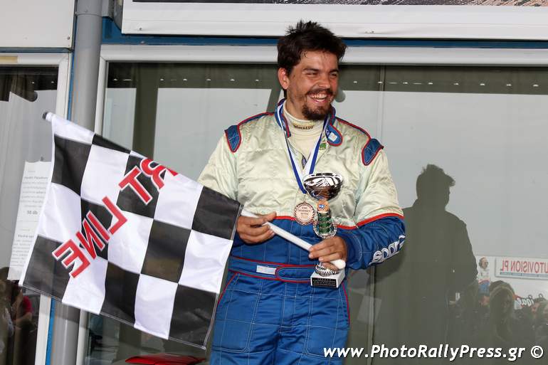 Μάλλον... το ευχαριστήθηκε!!!