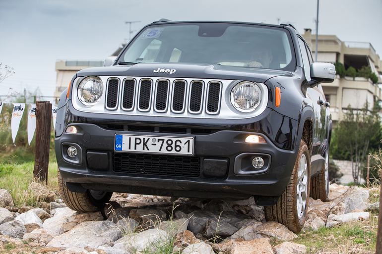 Τέτοιο... οδόστρωμα δεν θα προβληματίσει τον οδηγό του Renegade