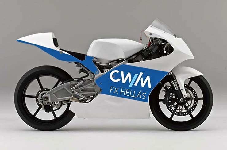 Η εταιρεία που τον στηρίζει είναι ελληνική και είναι η ίδια που χορηγεί και την ομάδα LCR Honda στο MotoGP!!!