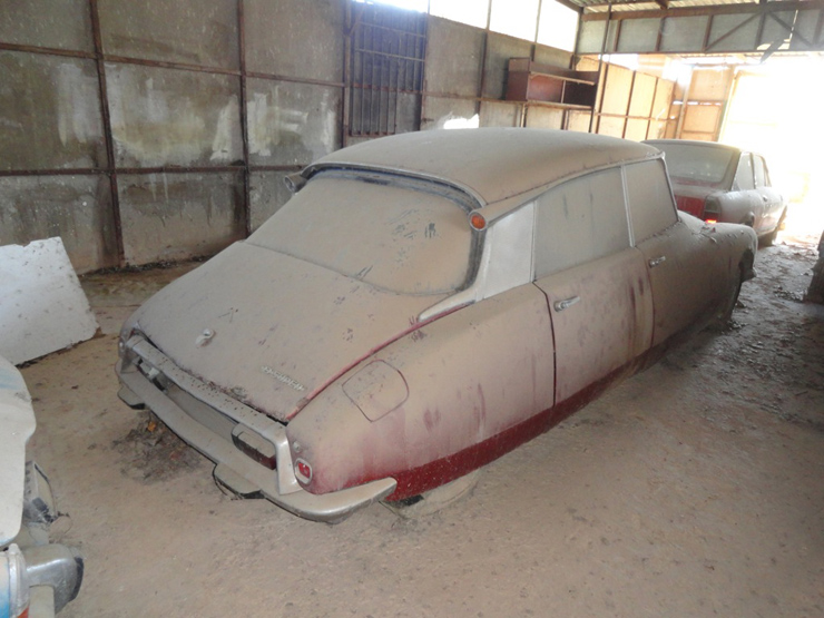 Μία τέτοιο citroen D Super ήταν σίγουρο ότι θα κατέληγε σε καλά χέρια!!!