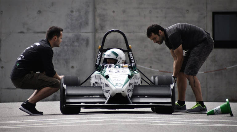 Το ηλεκτρικό μονοθέσιο της Greenteam λίγο πριν πετύχει το νέο παγκόσμιο ρεκόρ!
