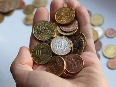 Με κέρματα στο βενζινάδικο…