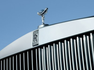 Όχι της Rolls Royce σε δημιουργία SUV