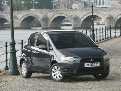 Απίστευτη τιμή για το Mitsubishi Colt