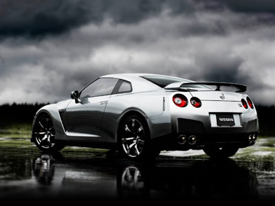 H Nissan βελτιώνει και το GT-R των 500 ίππων!