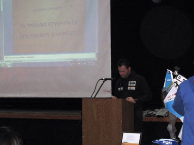 Ομιλία του Βασίλη Ορφανού για τα τροχαία σε σχολείο της Αυλώνας