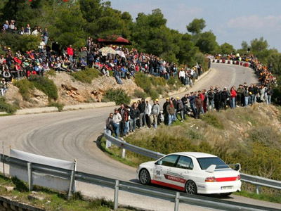 Οι φωτιές ανέβαλαν το ράλι σπριντ ΕΛΠΑ