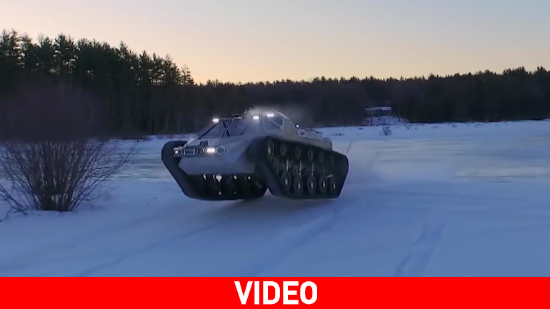 Αυτό είναι το  κορυφαίο παιχνίδι 650 ίππων για… μεγάλα παιδιά!