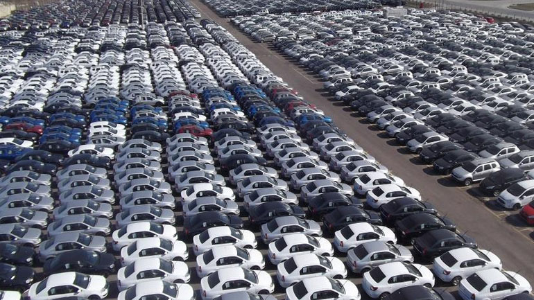 Αυξήθηκαν οι πωλήσεις καινούργιων οχημάτων Αυξήθηκαν οι πωλήσεις καινούργιων οχημάτων