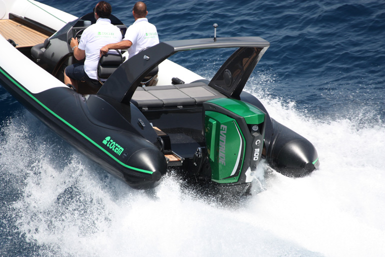 Χάος.... Βλέπεις και δεν χορταίνεις...