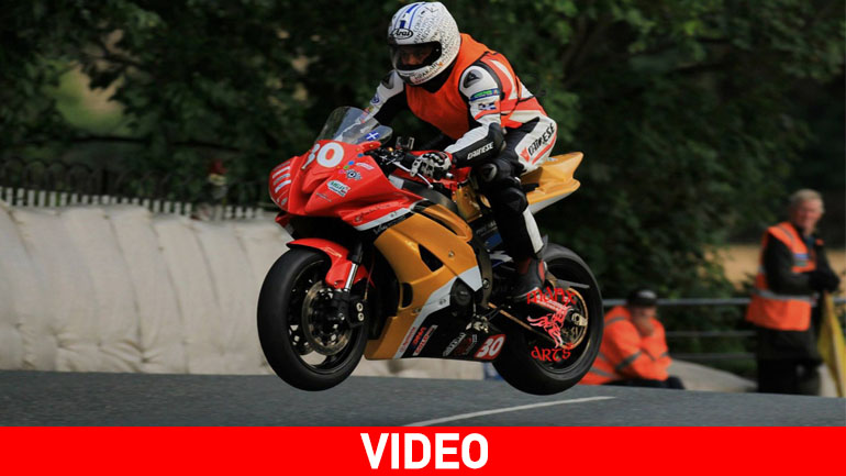 Πωλείται η συλλεκτική “ελληνική” μοτοσικλέτα που έτρεξε στο Isle of Man