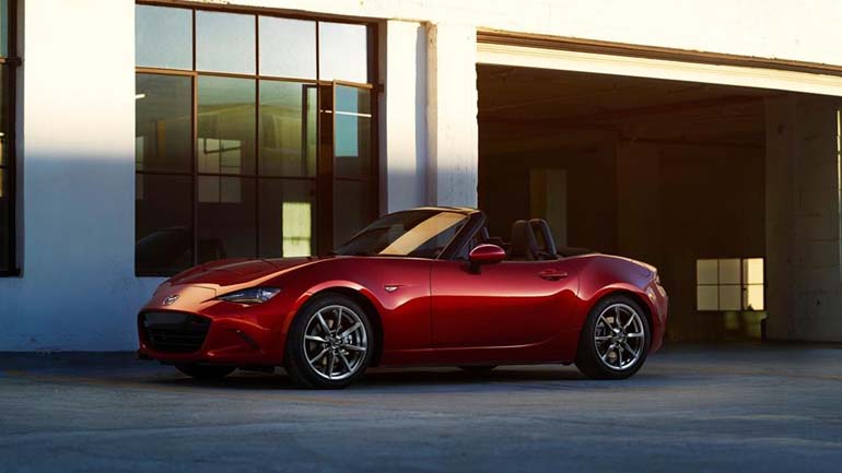 Το Fiat 124 Spider επιστρέφει επίσημα