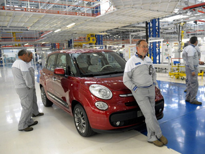 Διακόπτεται προσωρινά η παραγωγή του Fiat 500L