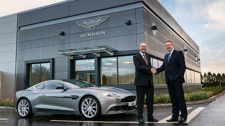 Σε απολύσεις προχωρά η Aston Martin