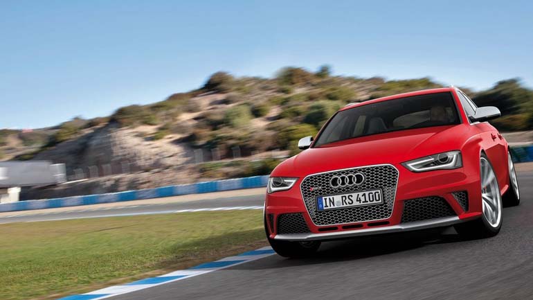 Με V6 turbo κινητήρα το νέο Audi RS4 Avant