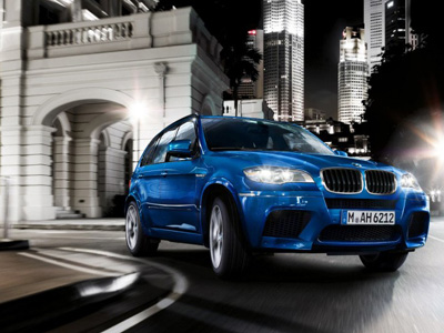 Πιο πλήρης από ποτέ η νέα BMW X5 2013