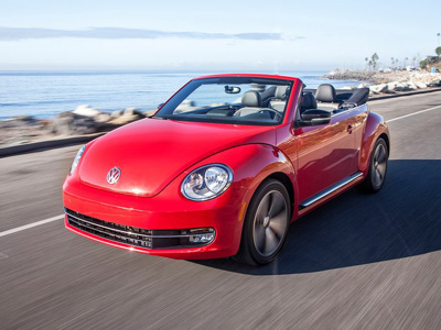 Από 21.660 ευρώ το νέο VW Beetle Cabrio
