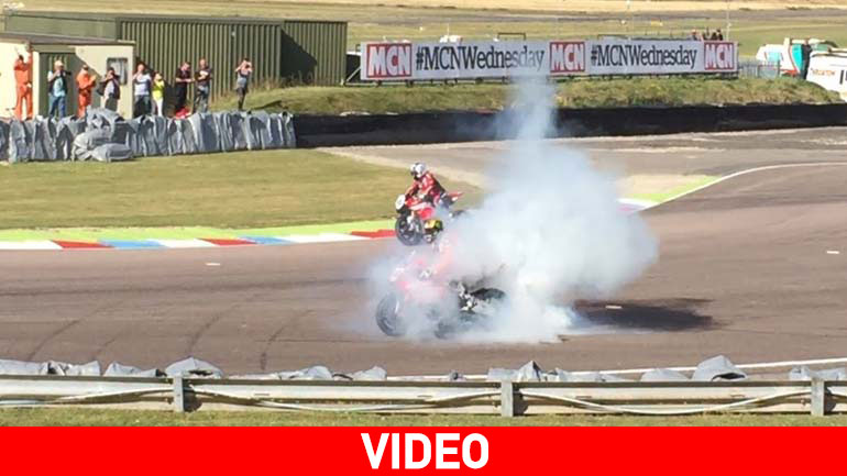 Έπεσε την ώρα των πανηγυρισμών