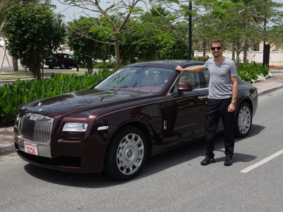 Με Rolls-Royce o Jenson Button